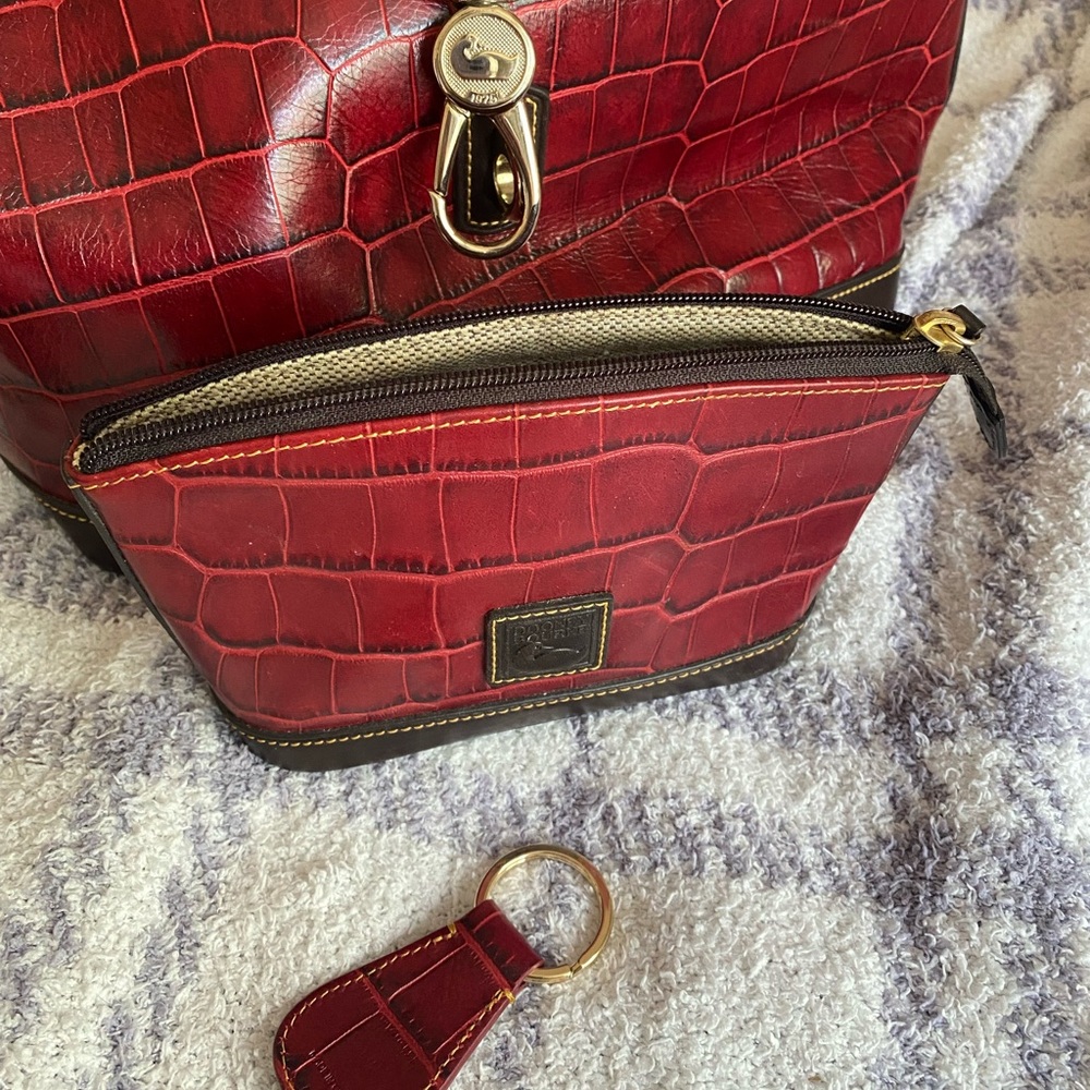 Dooney & Bourke set - Picture 4 of 8